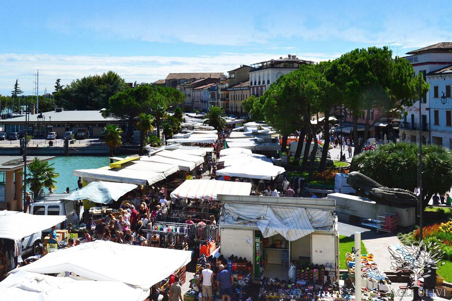 Appartamento Agli Ulivi Desenzano del Garda Exterior foto